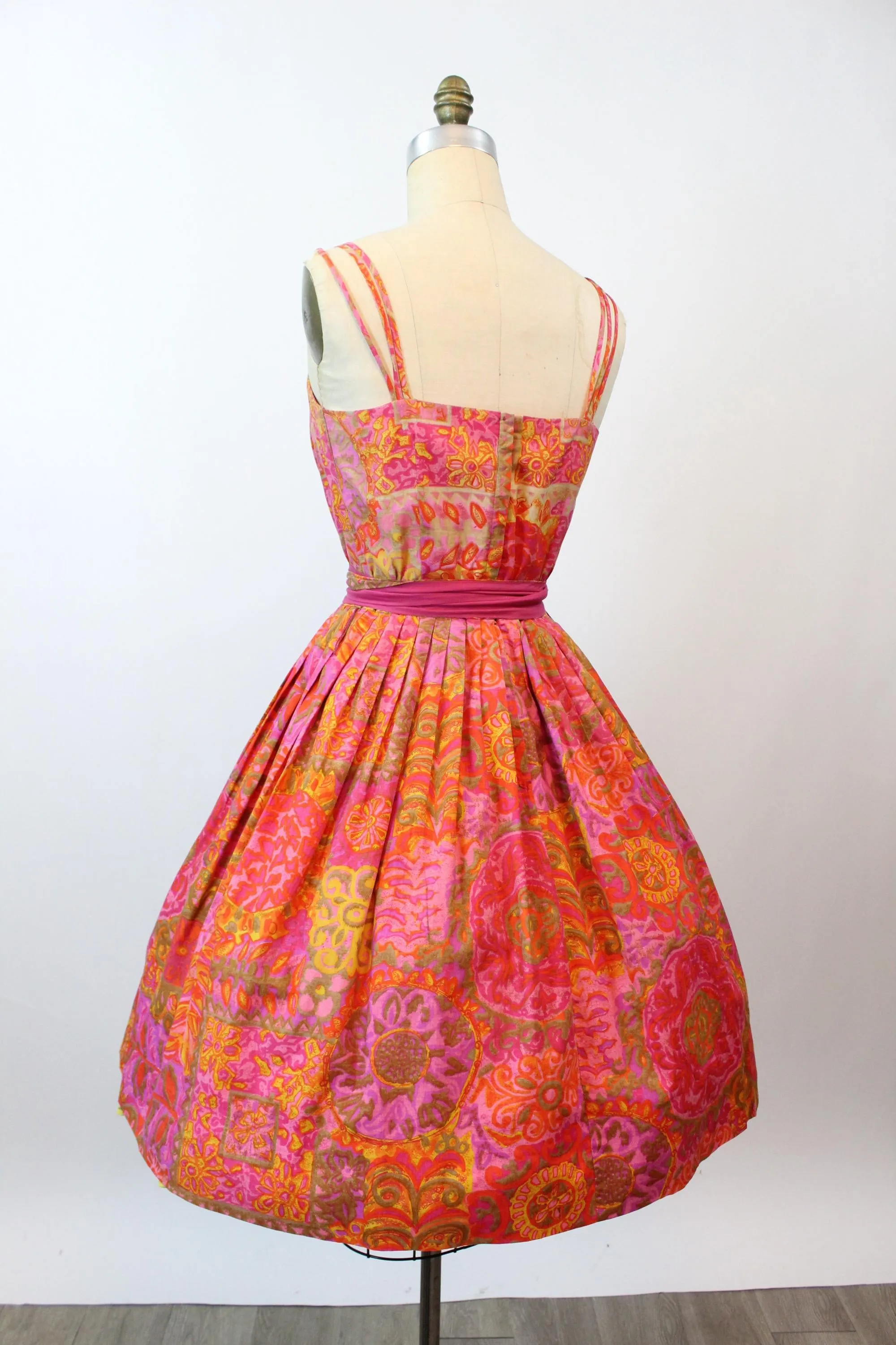 1950s VICKY VAUGHN hawaiian dress medium | new spring summer