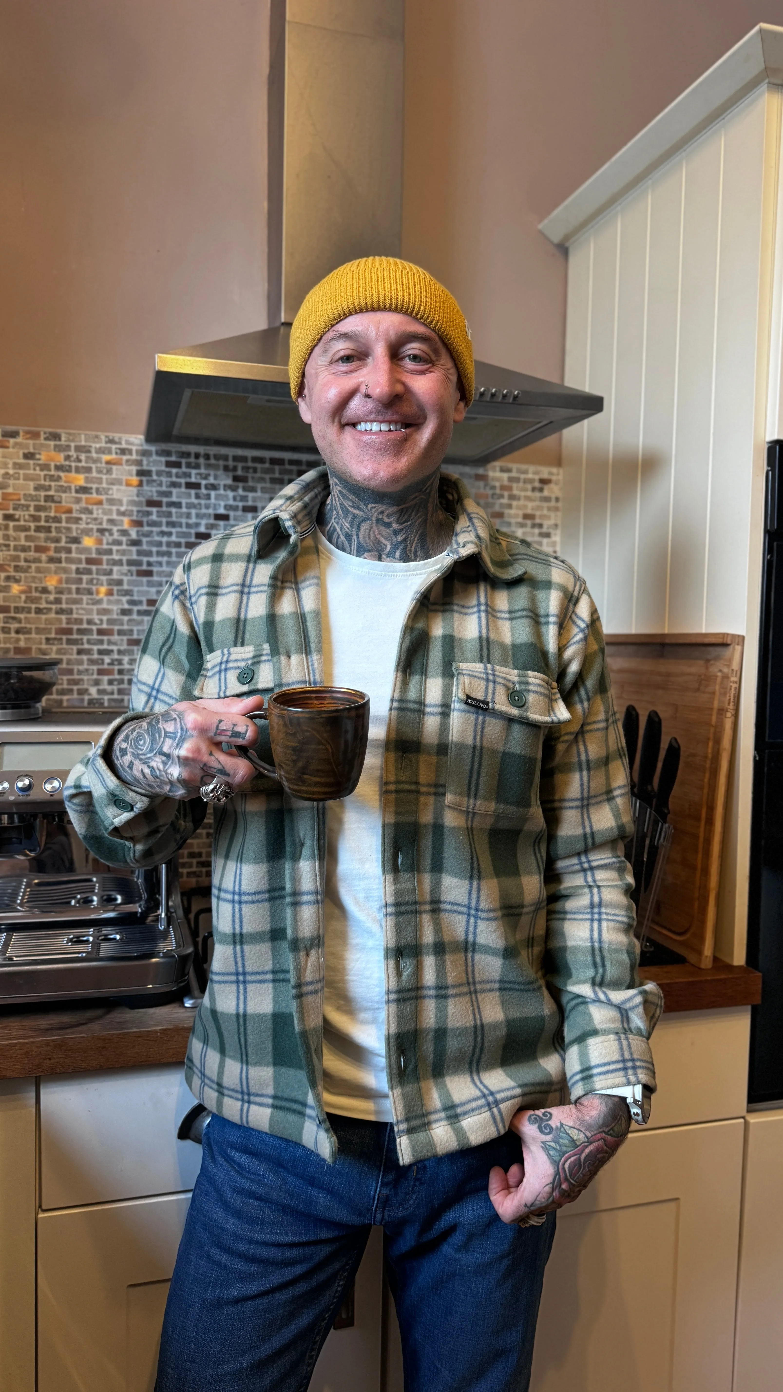 Coffee at Home Casual Look