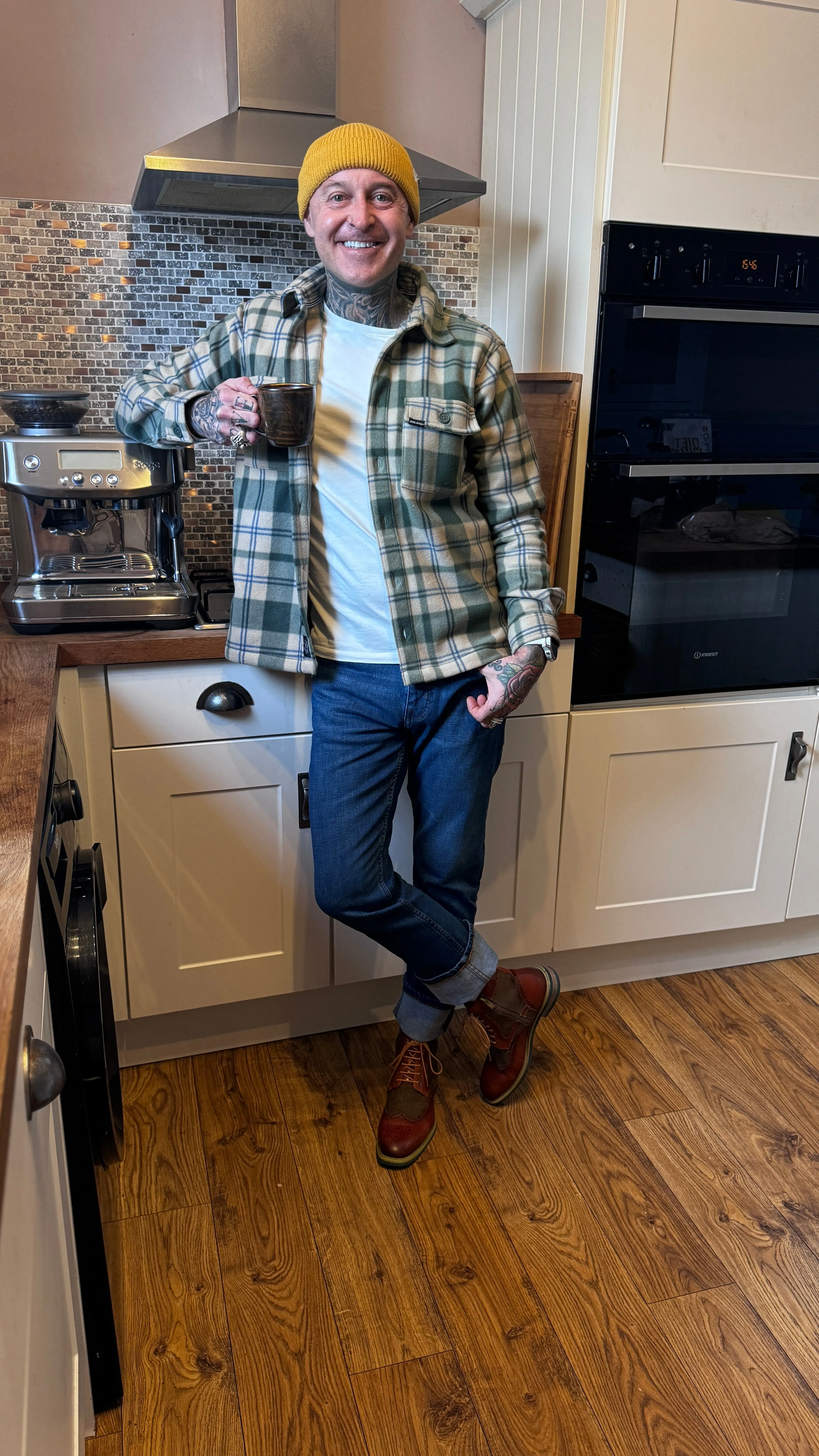 Coffee at Home Casual Look